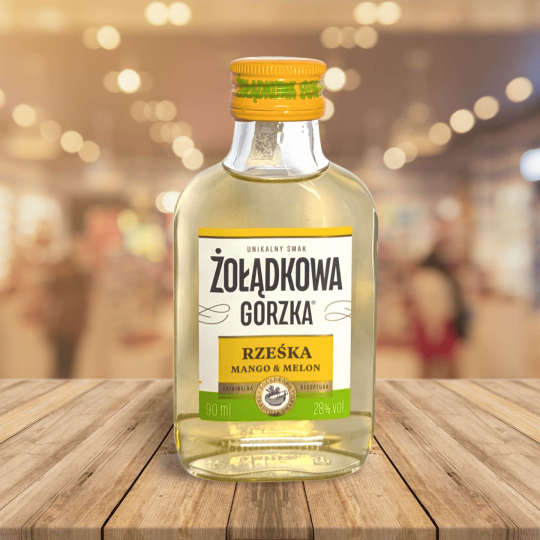 Żołądkowa Gorzka Mangue & Melon 0,09 L – Liqueur de vodka (30 %)